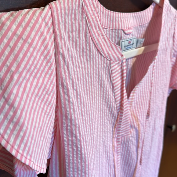 Vineyard Vines small never worn performance dress pink white. - Picture 3 of 4